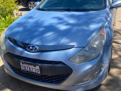 Used 2013 Hyundai Sonata Hybrid FWD image 6