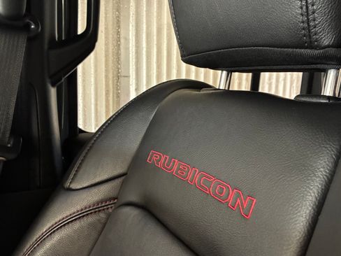 Used 2020 Jeep Wrangler Unlimited Rubicon AWD/4WD image 13