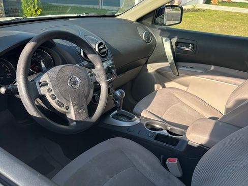 Used 2013 Nissan Rogue S w/ Special Edition Pkg FWD image 6