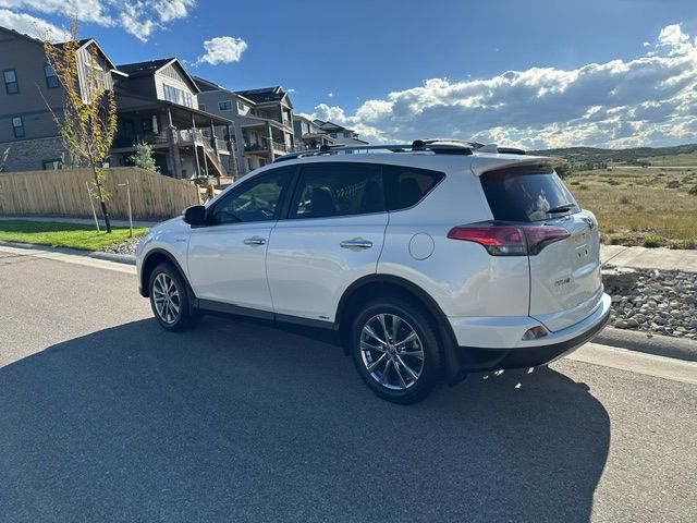 Used 2018 Toyota RAV4 Limited w/ Advanced Technology Package AWD/4WD image 12