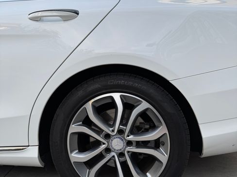 Used 2017 Mercedes-Benz C 300 Sedan image 8