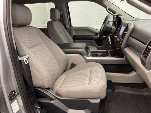 Used 2020 Ford F350 XLT w/ XLT Premium Package image 19