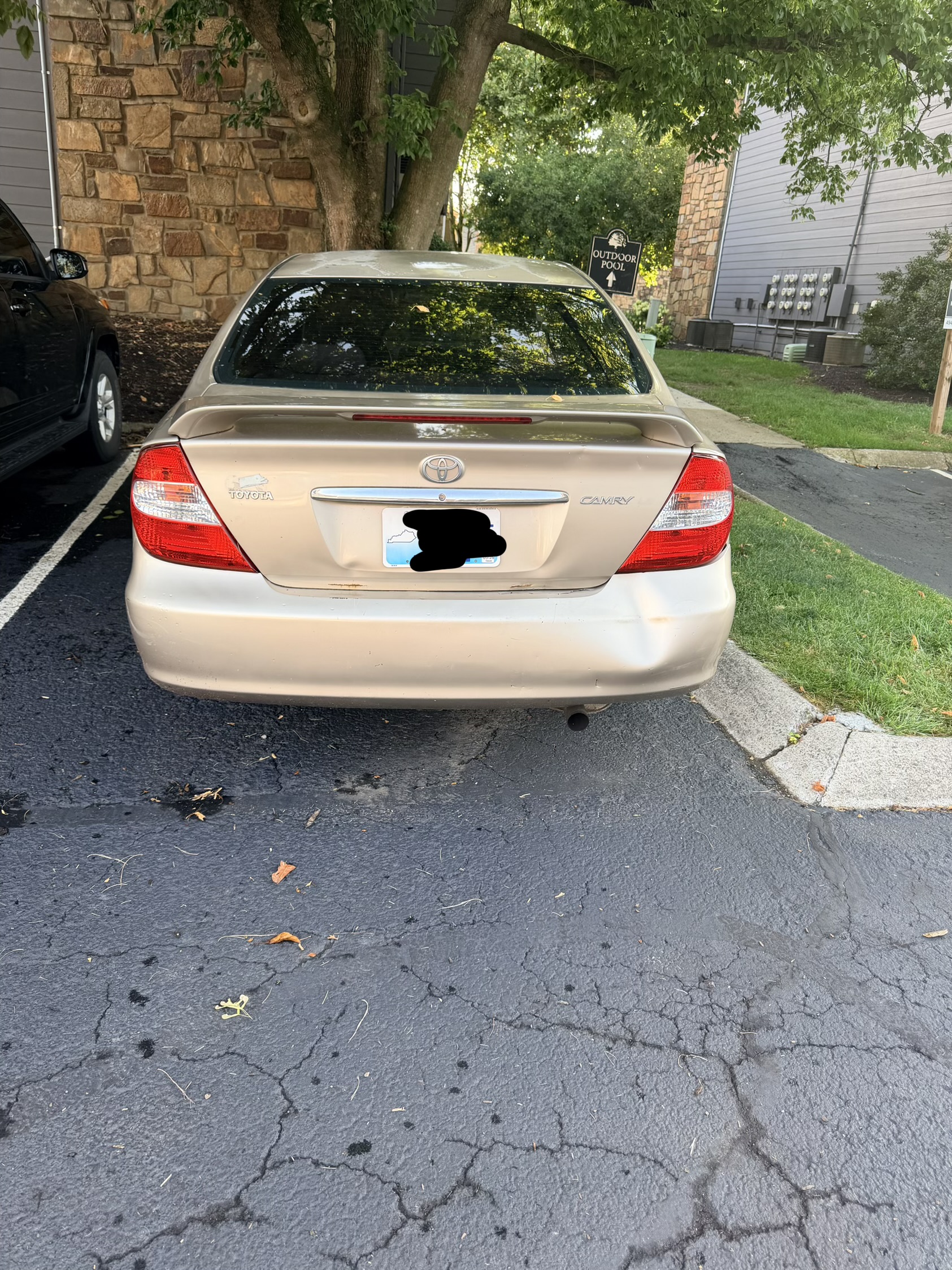 Used 2002 Toyota Camry LE FWD image 4