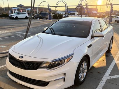 Used 2016 Kia Optima LX w/ LX Convenience Package