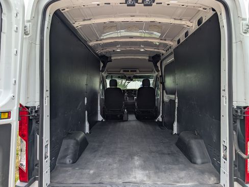 Used 2020 Ford Transit 250 Medium Roof AWD w/ Interior Upgrade Package image 4