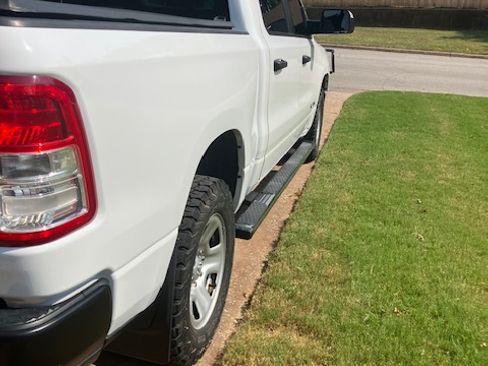 Used 2019 RAM 1500 Tradesman AWD/4WD image 9