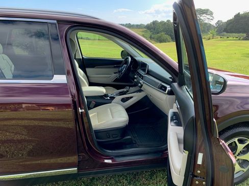 Used 2020 Kia Telluride EX image 11