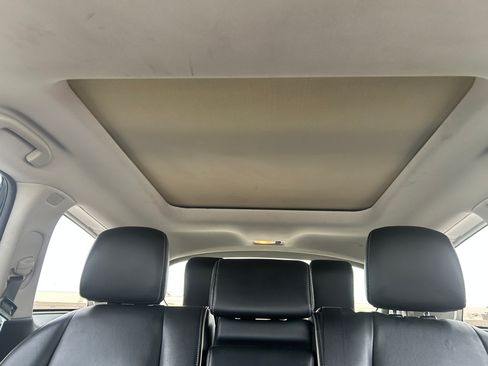 Used 2016 INFINITI QX60 Luxe w/ Deluxe Technology Package image 8