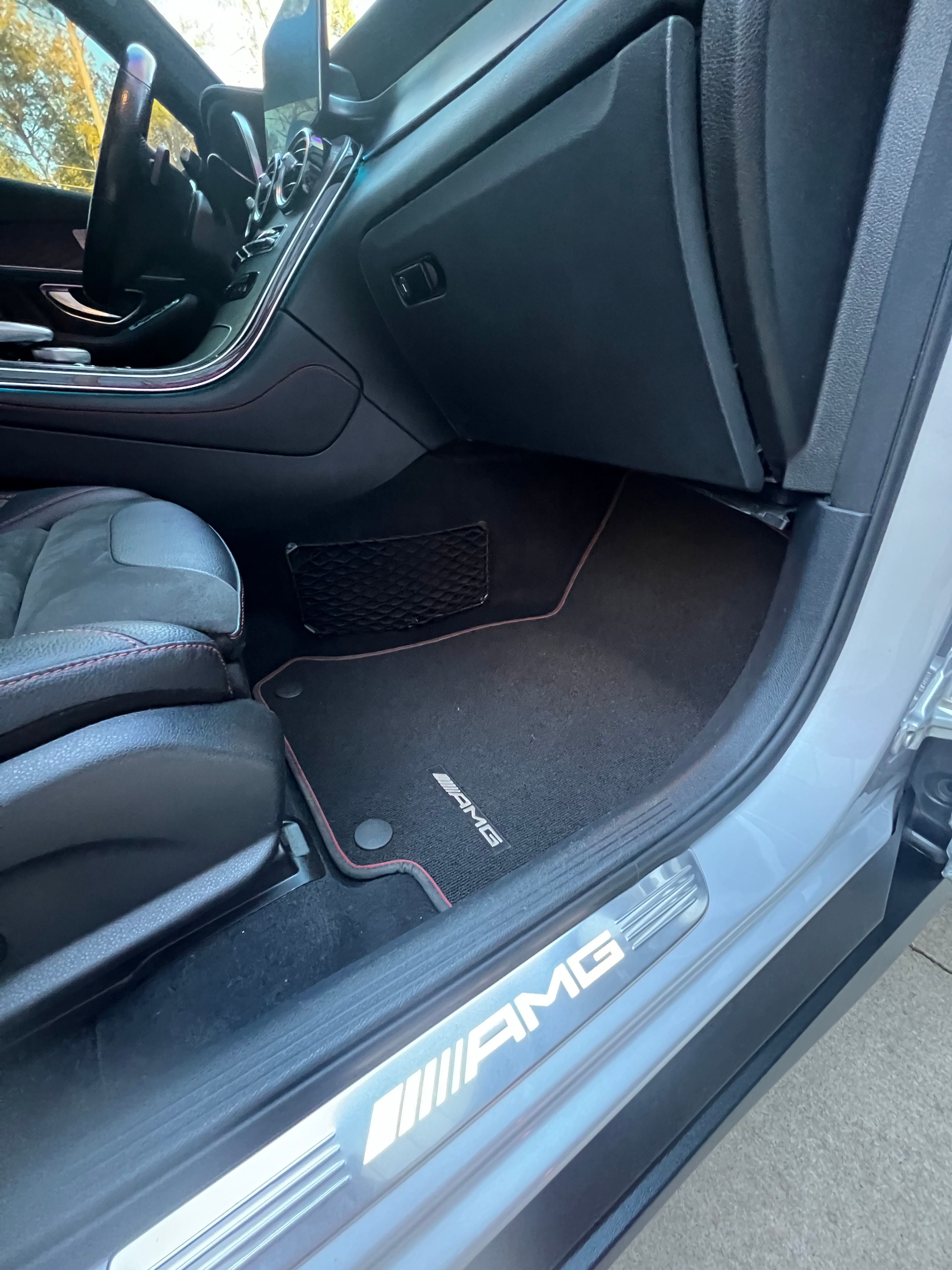 Used 2018 Mercedes-Benz GLC 43 AMG 4MATIC image 29