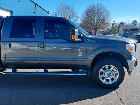 Used 2015 Ford F350 Lariat w/ Lariat Ultimate Package image 4