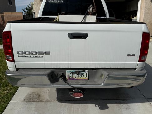 Used 2004 Dodge Ram 2500 Truck SLT w/ Trailer Tow Group RWD image 2