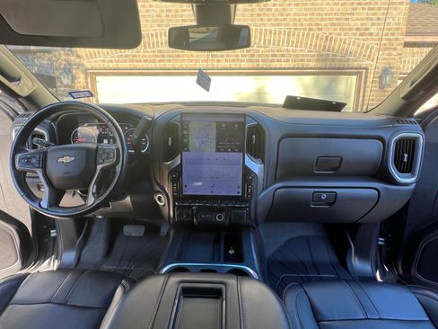 Used 2021 Chevrolet Silverado 1500 High Country w/ LPO, Dark Essentials Package image 22