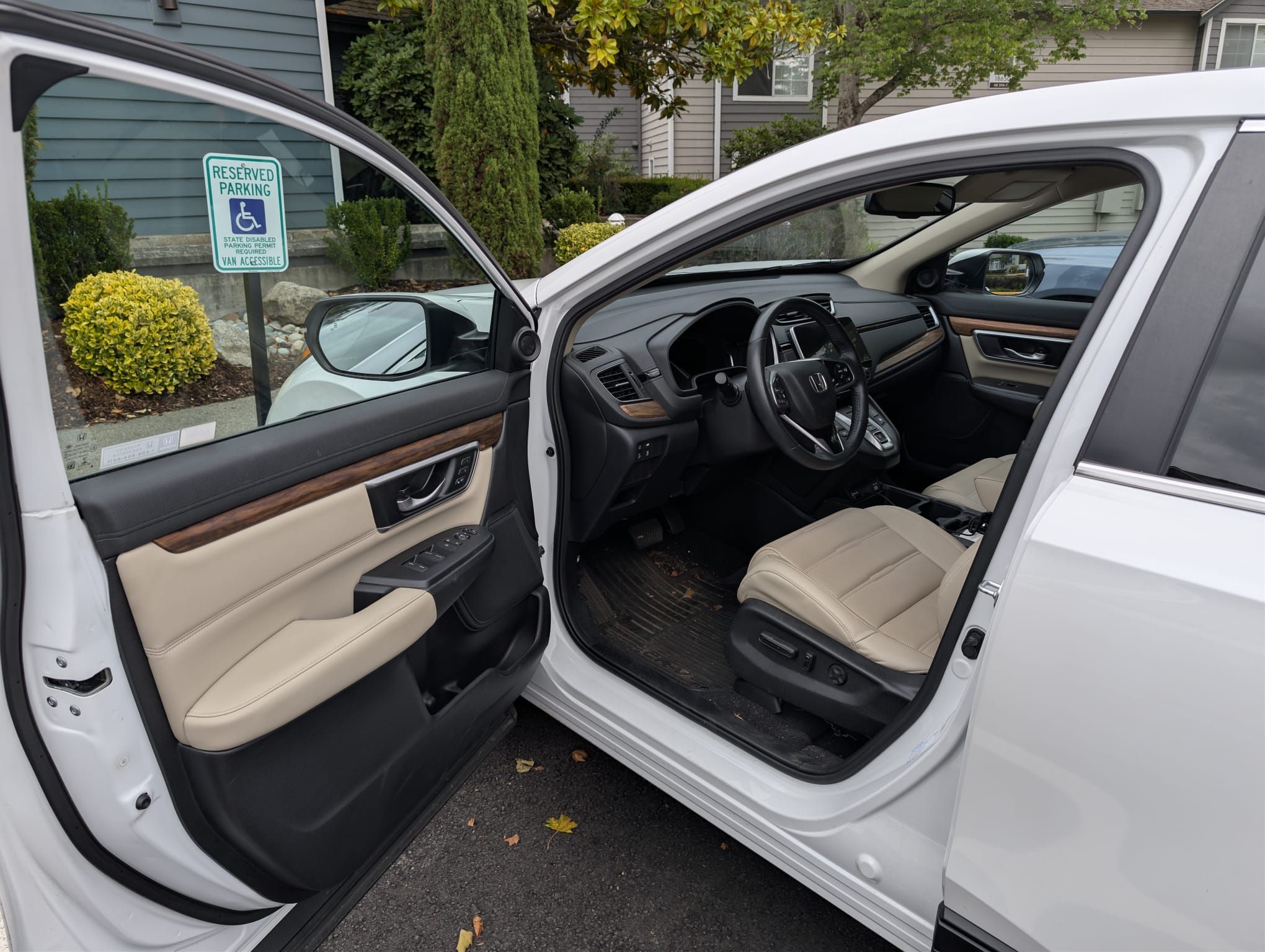Used 2022 Honda CR-V EX-L image 9
