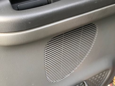 Used 2003 Ford F250 XLT image 12