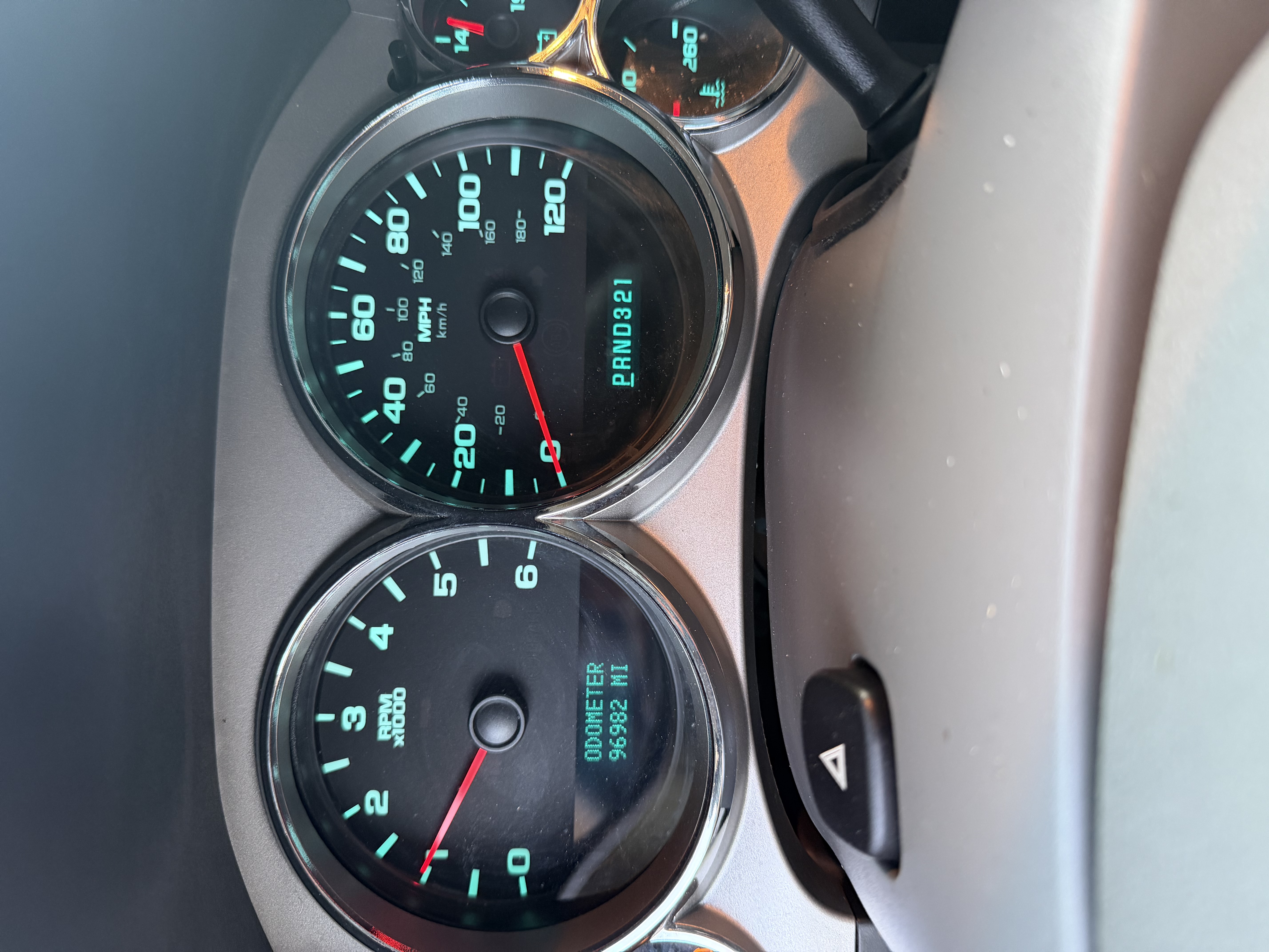 Used 2008 GMC Sierra 1500 SLE w/ Power Pack Plus RWD image 11