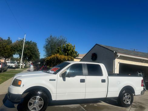 Used 2006 Ford F150 XLT image 4