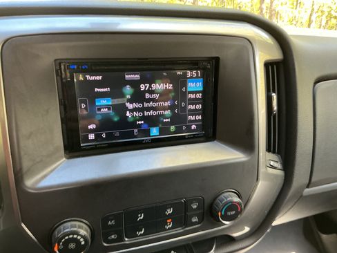 Used 2014 Chevrolet Silverado 1500 LT image 9