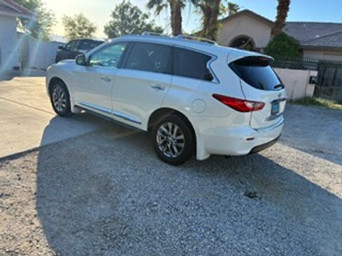 Used 2015 INFINITI QX60 FWD w/ Premium Plus Package image 8