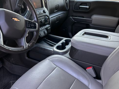 Used 2020 Chevrolet Silverado 1500 LTZ w/ LTZ Plus Package AWD/4WD image 18