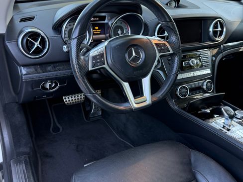 Used 2016 Mercedes-Benz SL 400 image 11