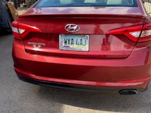 Used 2015 Hyundai Sonata SE FWD image 4