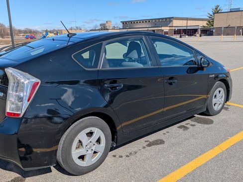 Used 2010 Toyota Prius Five image 6