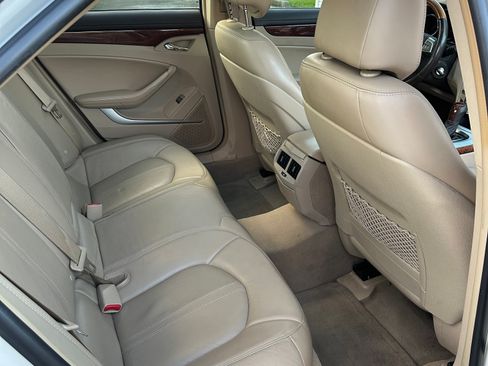 Used 2010 Cadillac CTS Premium image 5