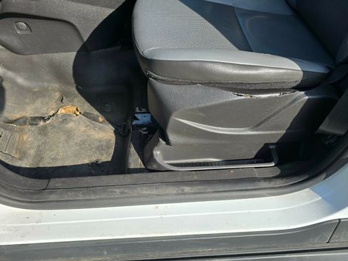 Used 2018 Ford Transit Connect XL image 25