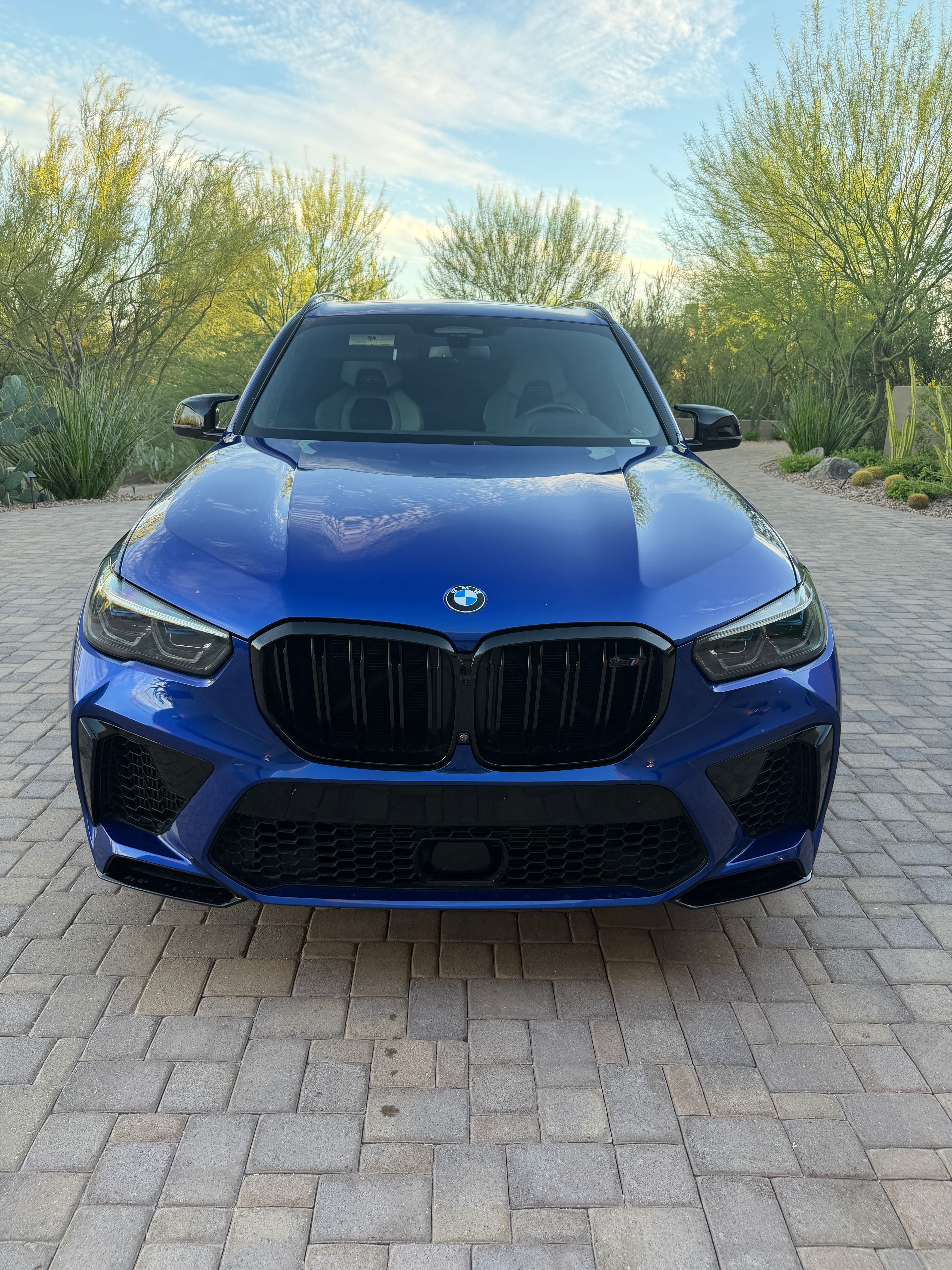 Used 2022 BMW X5 M w/ Competition Package AWD/4WD image 1