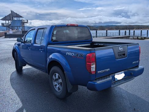 Used 2012 Nissan Frontier PRO-4X image 4