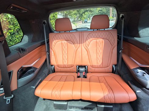 Used 2023 BMW X7 M60i w/ Executive Package AWD/4WD image 12