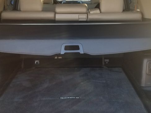 Used 2015 Toyota 4Runner Limited image 8