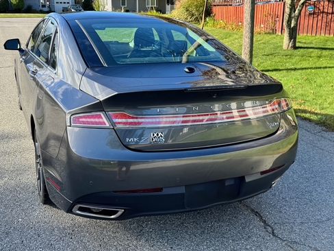 Used 2015 Lincoln MKZ Hybrid w/ Equipment Group 202A Reserve image 21