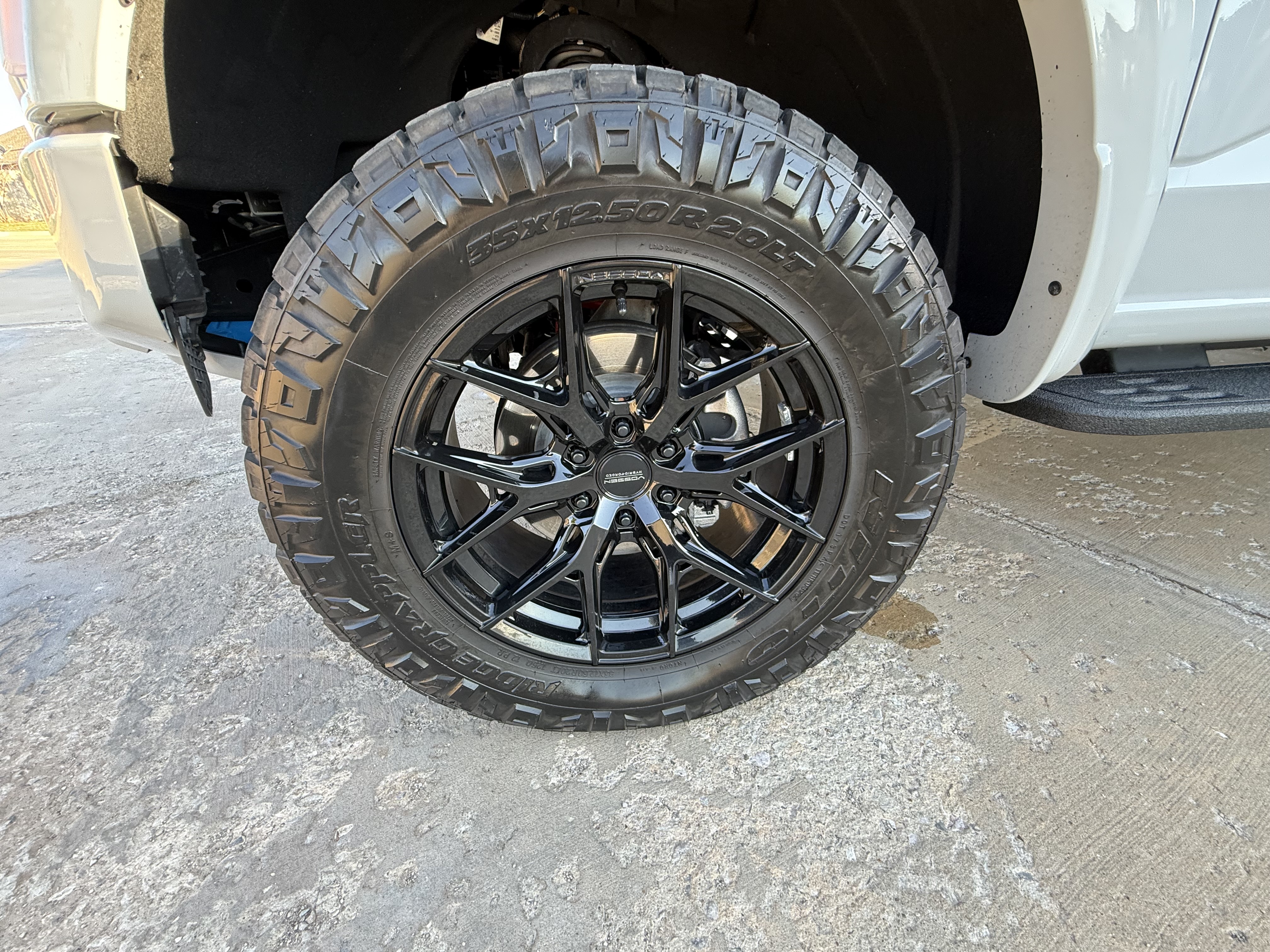 Used 2026 Ford F150 Raptor AWD/4WD image 11