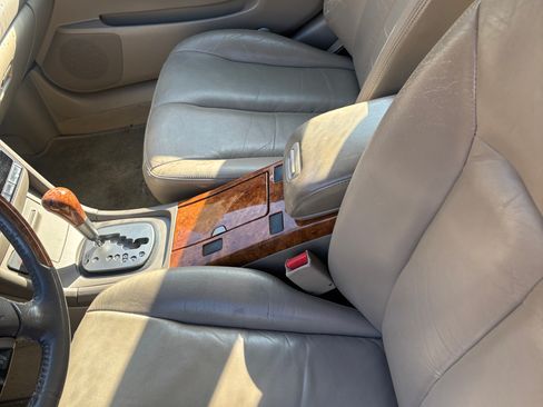 Used 2002 INFINITI I35 image 8