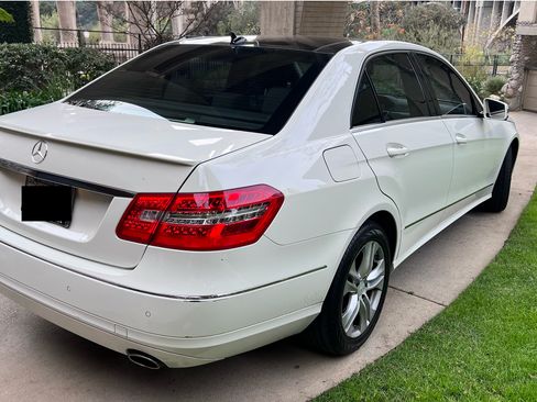Used 2010 Mercedes-Benz E 350 Sedan image 7