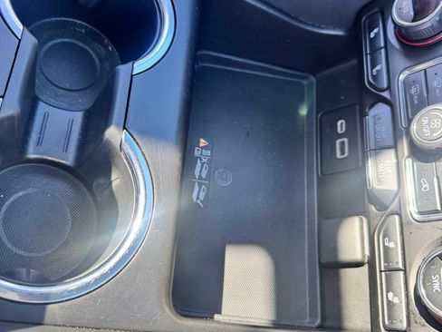 Used 2021 Chevrolet Suburban RST w/ Rear Media and Nav Package image 15