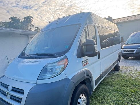 Used 2015 RAM ProMaster 2500 w/ Interior Convenience Group image 6