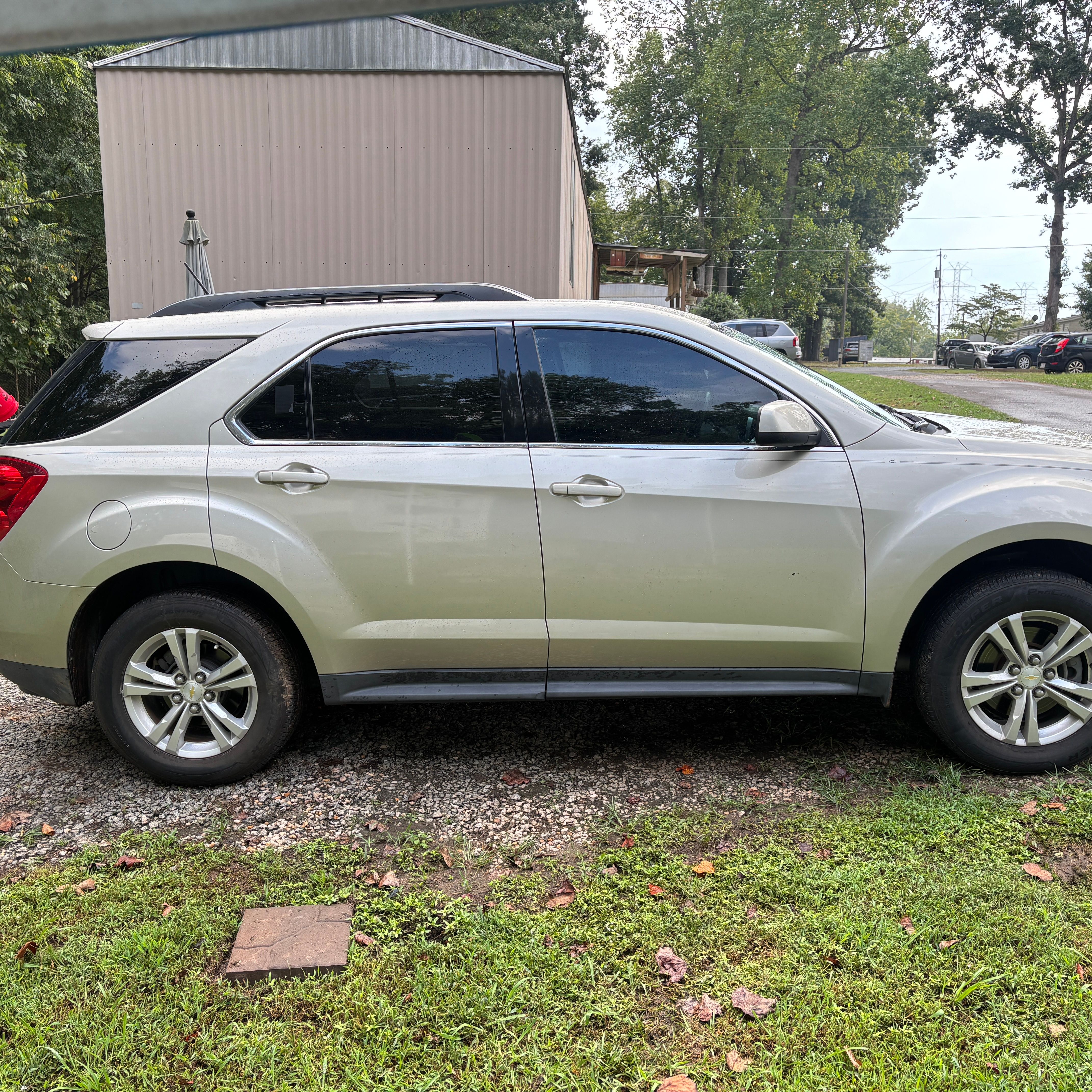 Used 2013 Chevrolet Equinox LT w/ Driver Convenience Package FWD image 2