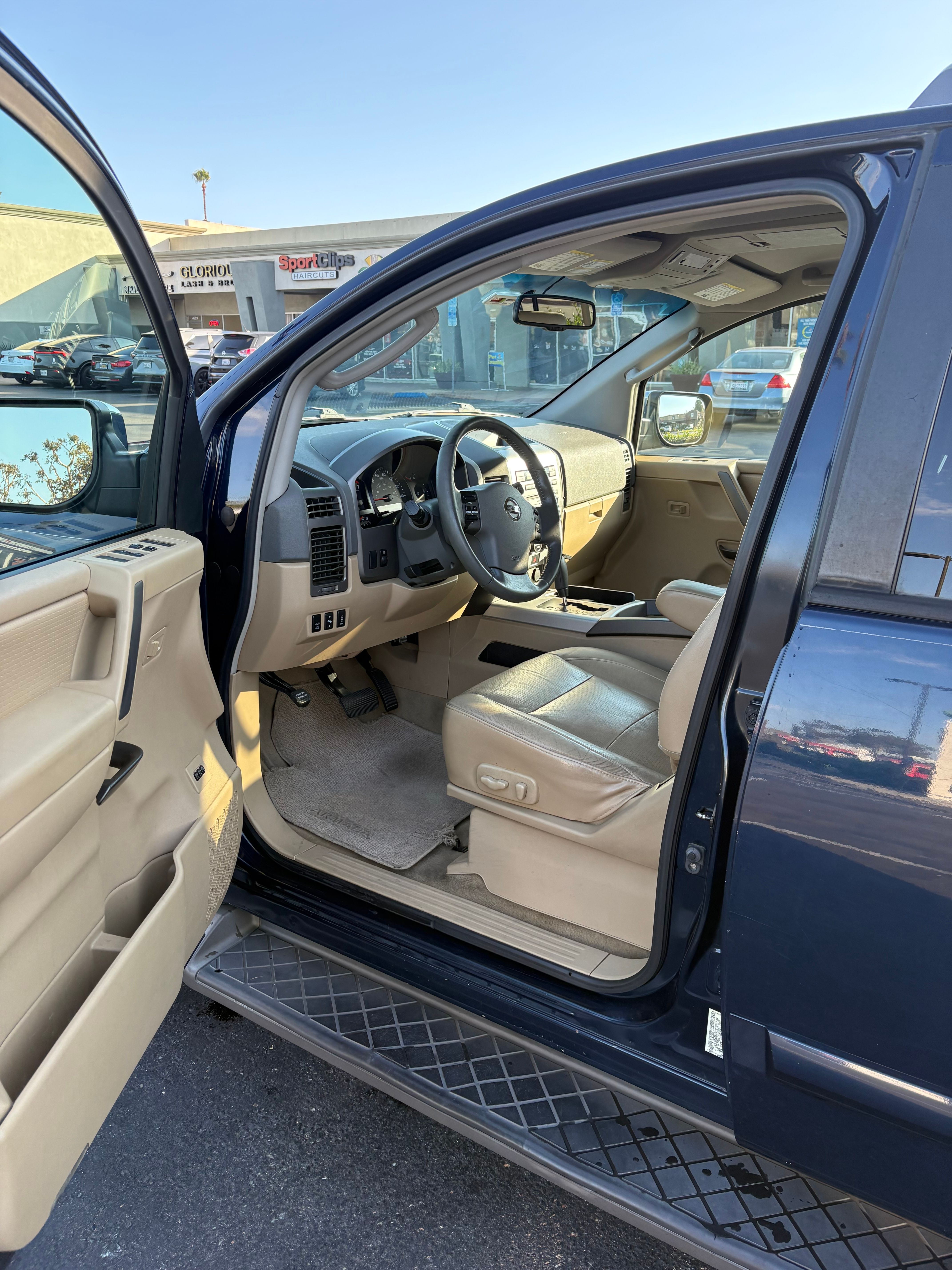 Used 2007 Nissan Armada LE AWD/4WD image 9