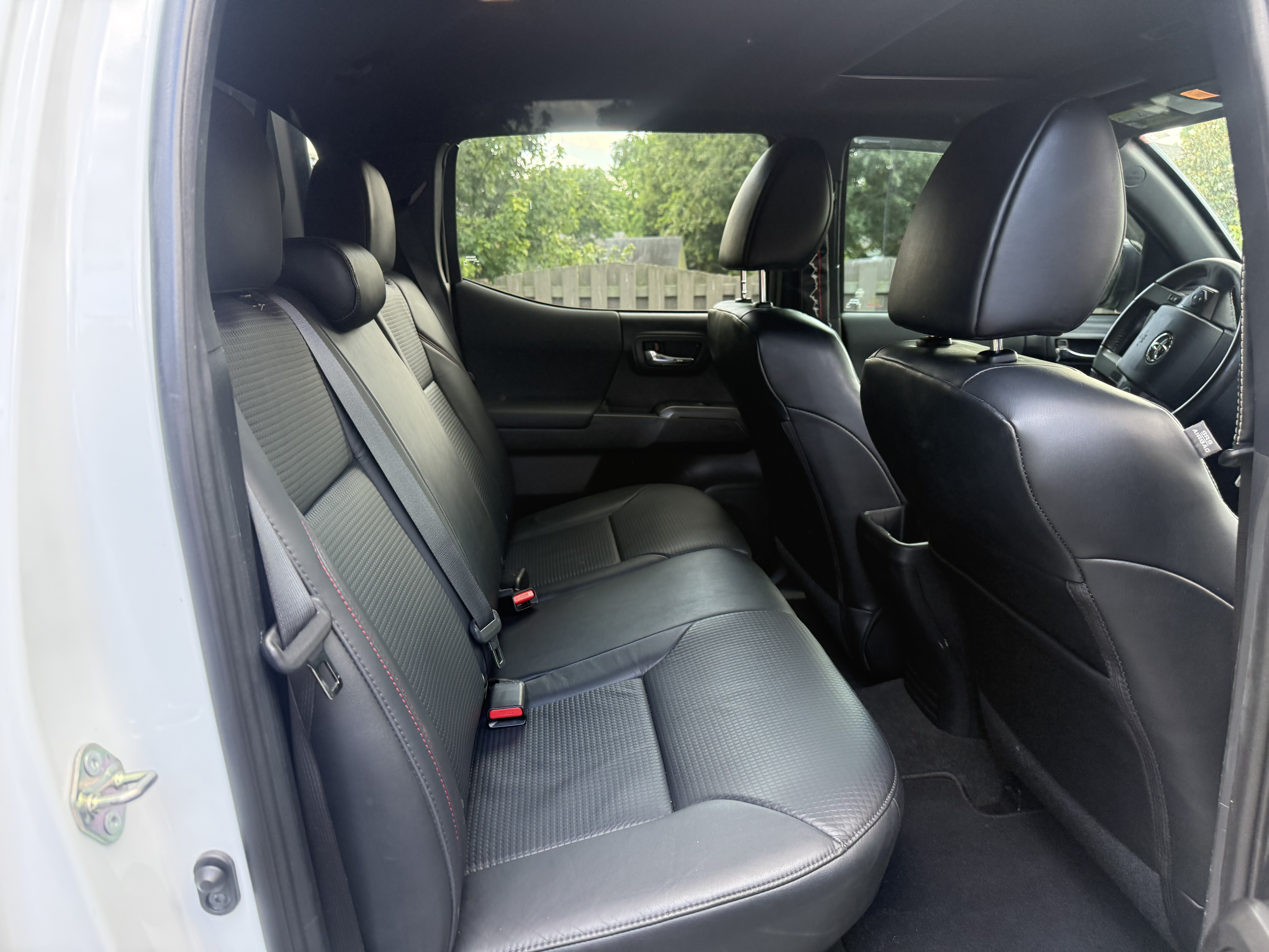 Used 2019 Toyota Tacoma TRD Pro AWD/4WD image 5