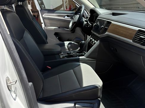 Used 2022 Volkswagen Atlas SE AWD/4WD image 15