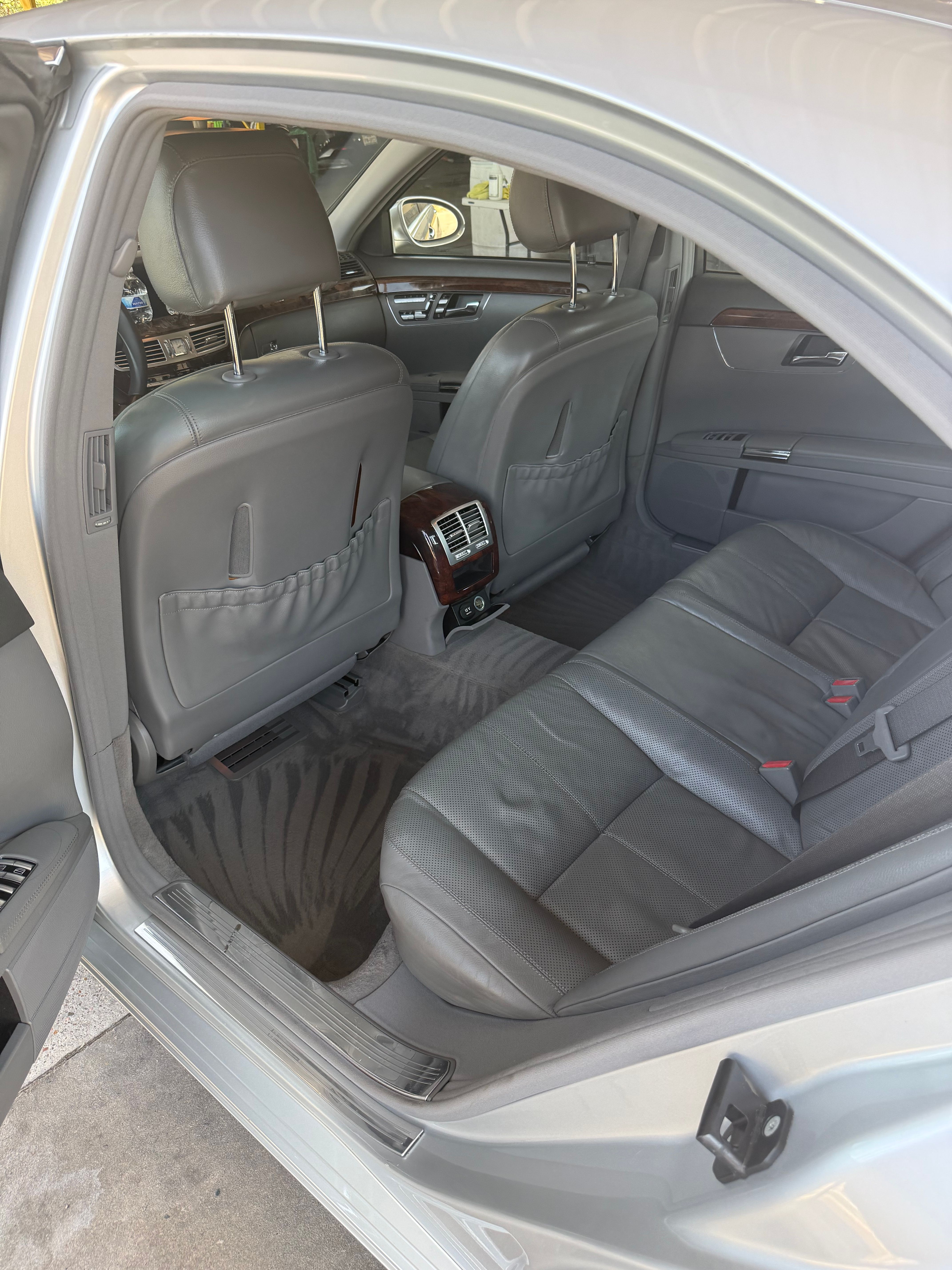 Used 2007 Mercedes-Benz S 550 image 9