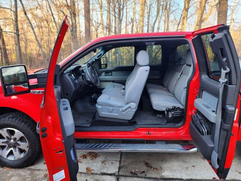 Used 2014 Ford F150 STX w/ Equipment Group 201A Mid image 10