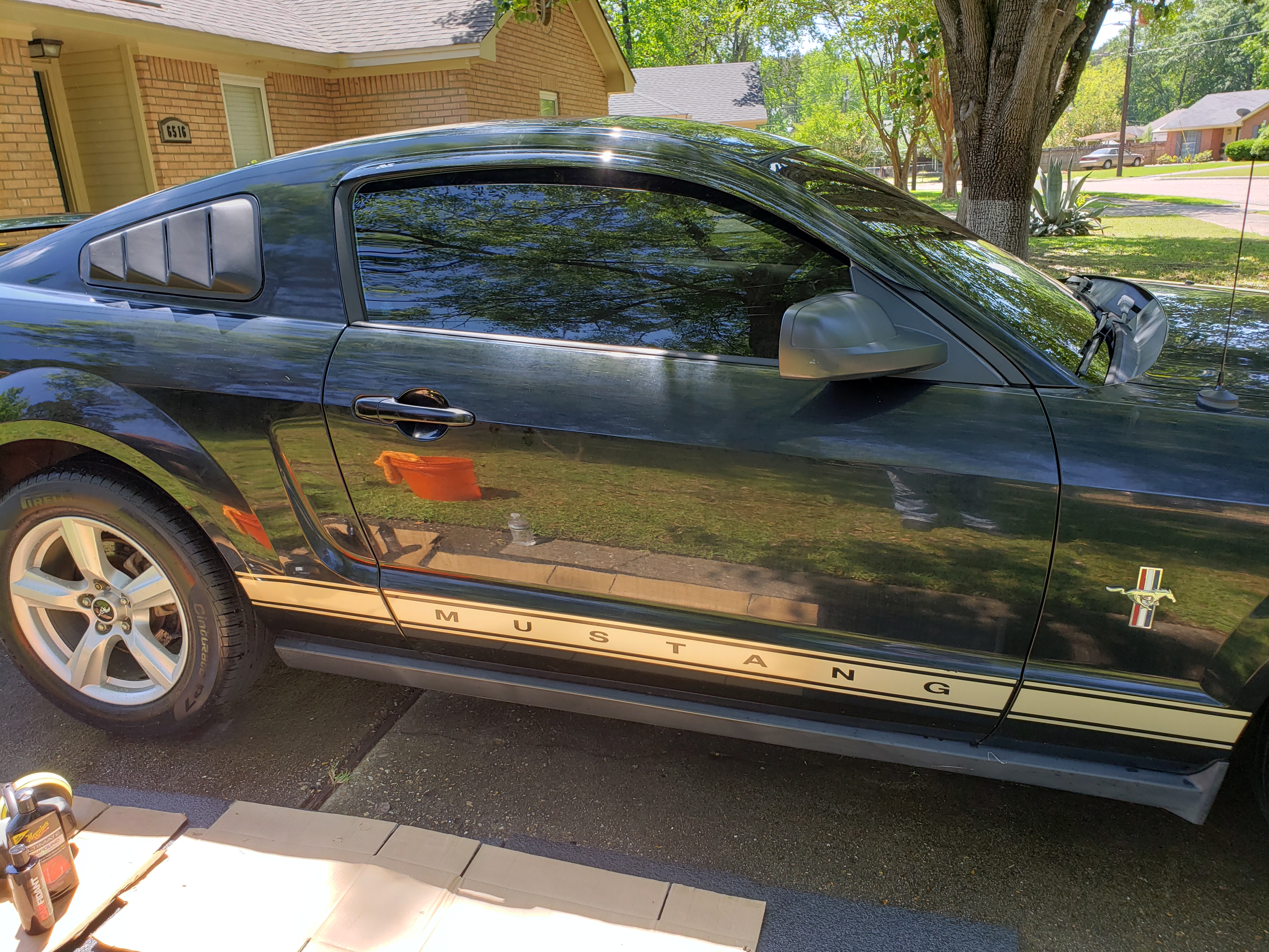 Used 2006 Ford Mustang Premium RWD image 5