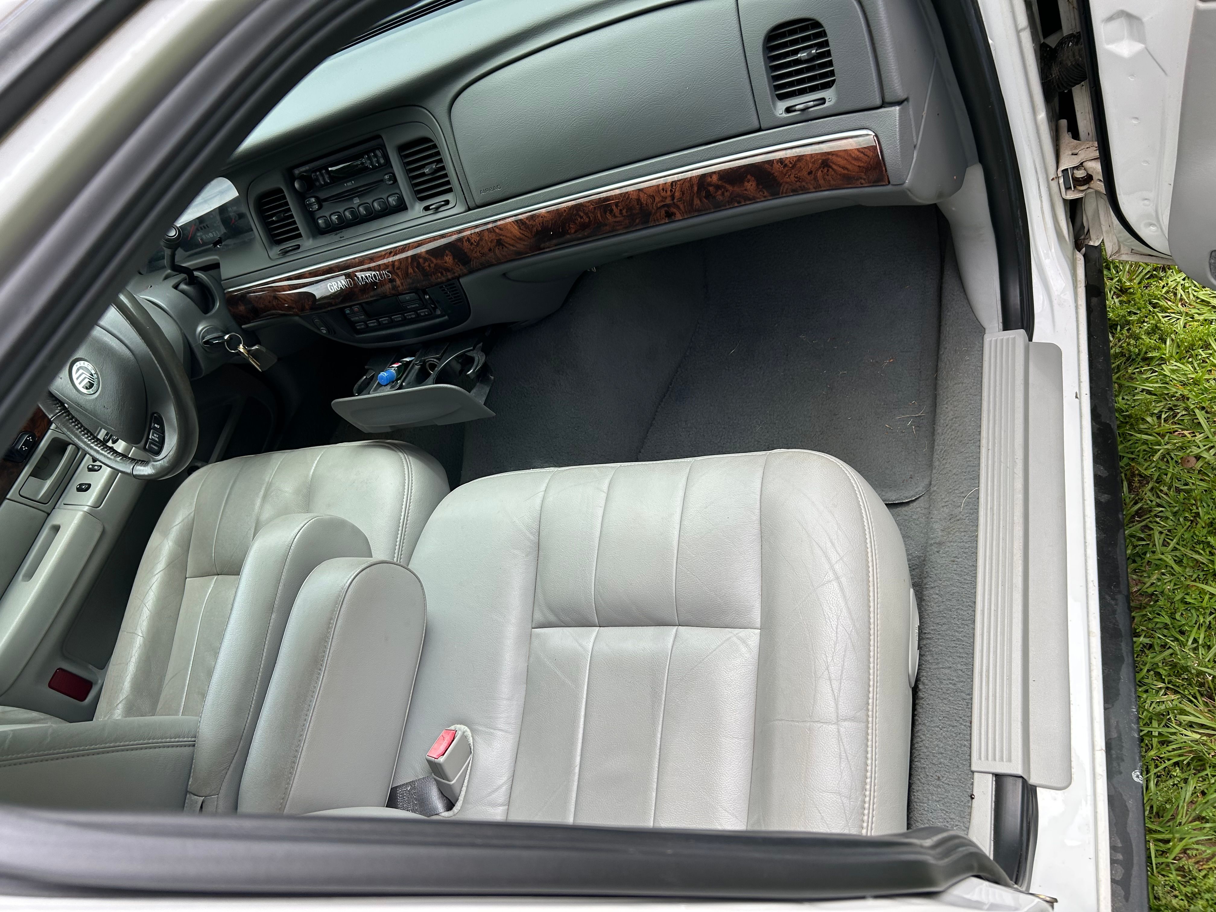 Used 2004 Mercury Grand Marquis LS RWD image 17