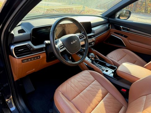 Used 2025 Kia Telluride EX X-Line AWD/4WD image 10