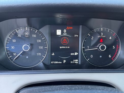 Used 2018 Land Rover Range Rover Velar S image 14