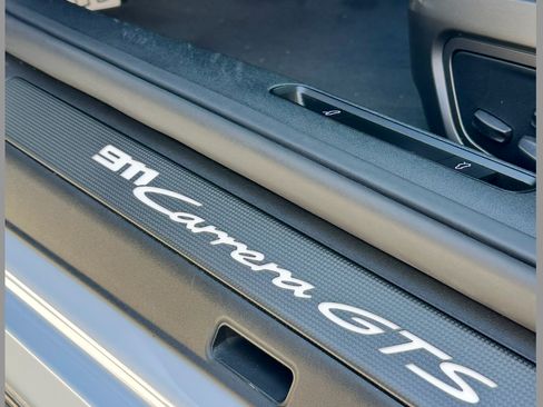 Used 2024 Porsche 911 GT3 RS image 11