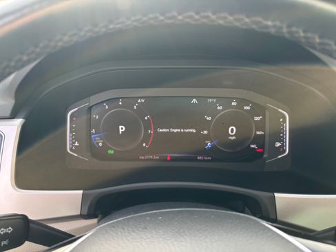 Used 2019 Volkswagen Atlas SEL Premium image 14